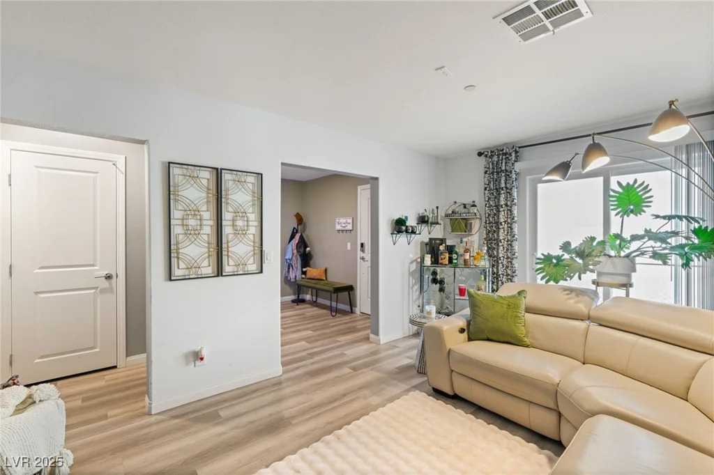 2844 Copper Wind, Las Vegas, NV 89183