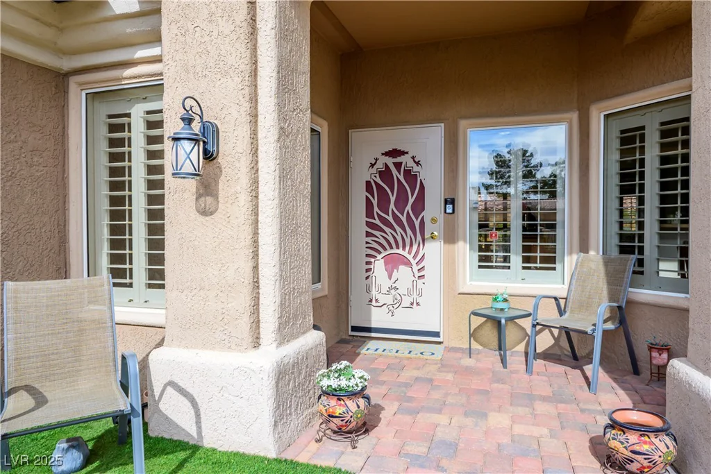 9300 Villa Ridge, Las Vegas, NV 89134