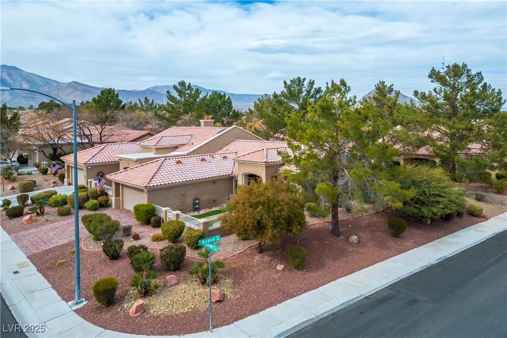 9300 Villa Ridge, Las Vegas, NV 89134