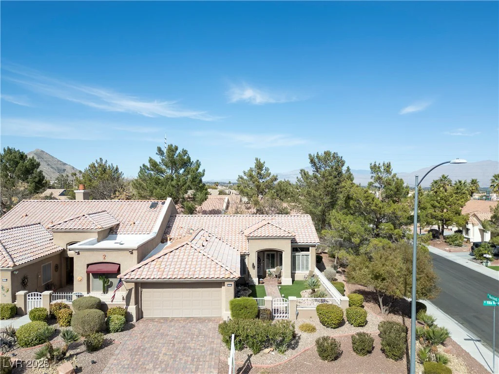 9300 Villa Ridge, Las Vegas, NV 89134