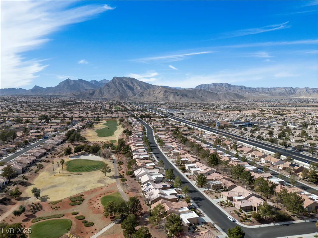 9300 Villa Ridge, Las Vegas, NV 89134