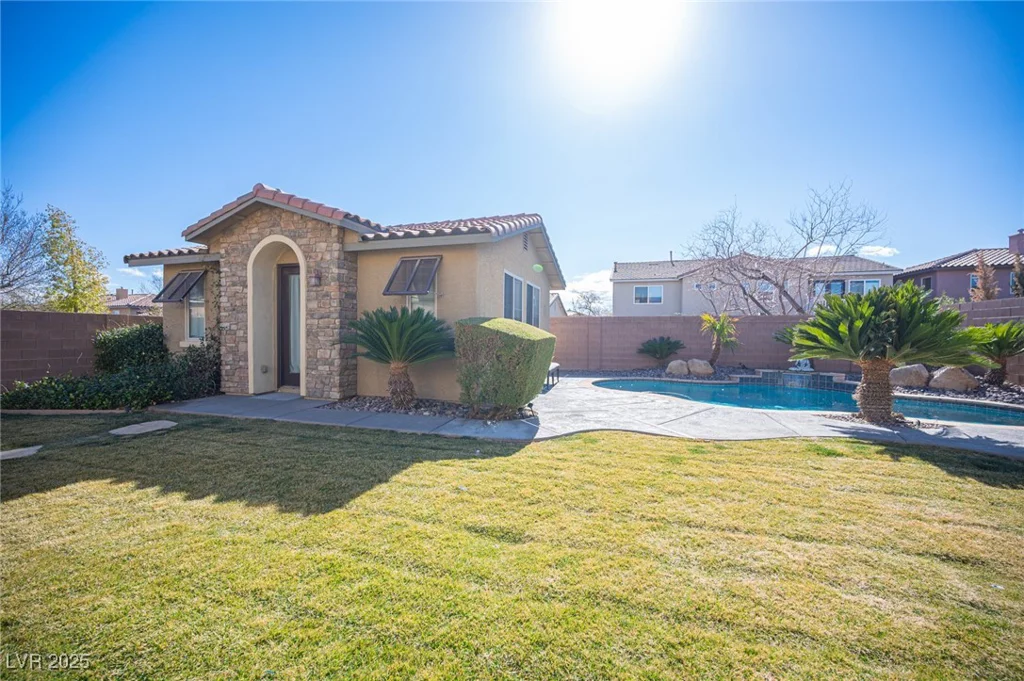 7435 Sun Summit, Las Vegas, NV 89178
