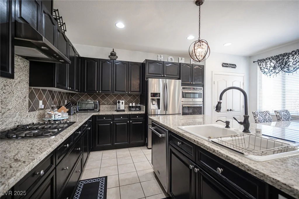 7435 Sun Summit, Las Vegas, NV 89178