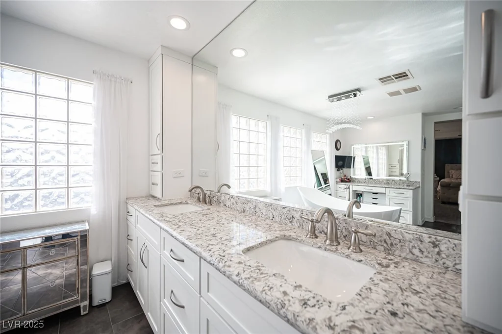 7435 Sun Summit, Las Vegas, NV 89178