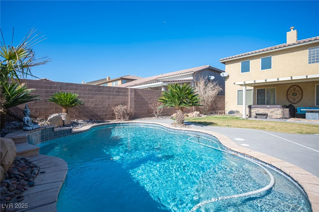 7435 Sun Summit, Las Vegas, NV 89178