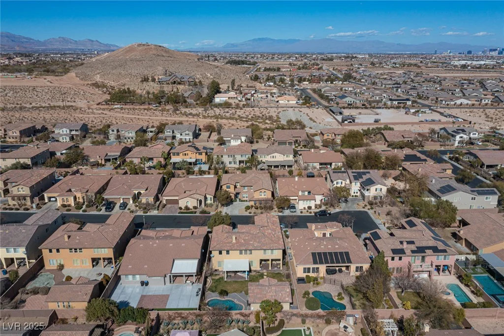 7435 Sun Summit, Las Vegas, NV 89178