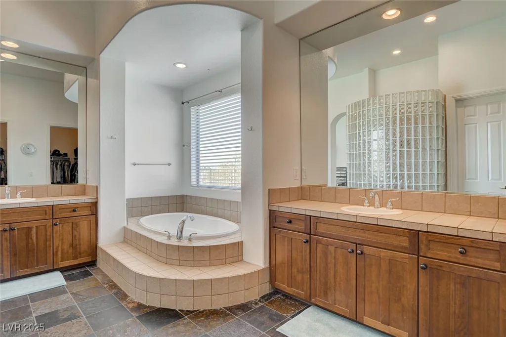 3 Chenal, Henderson, NV 89052