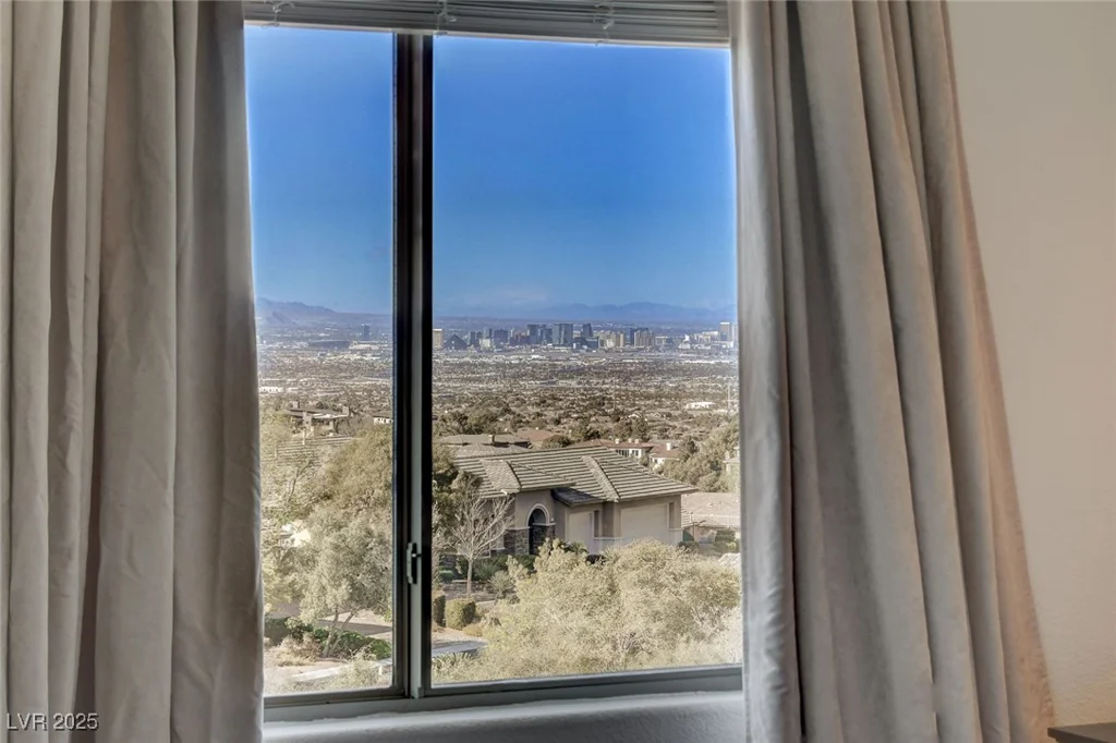 3 Chenal, Henderson, NV 89052