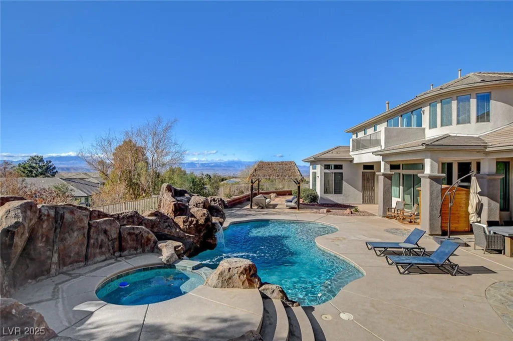 3 Chenal, Henderson, NV 89052