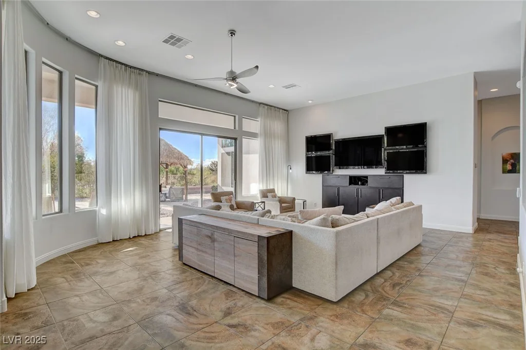 3 Chenal, Henderson, NV 89052