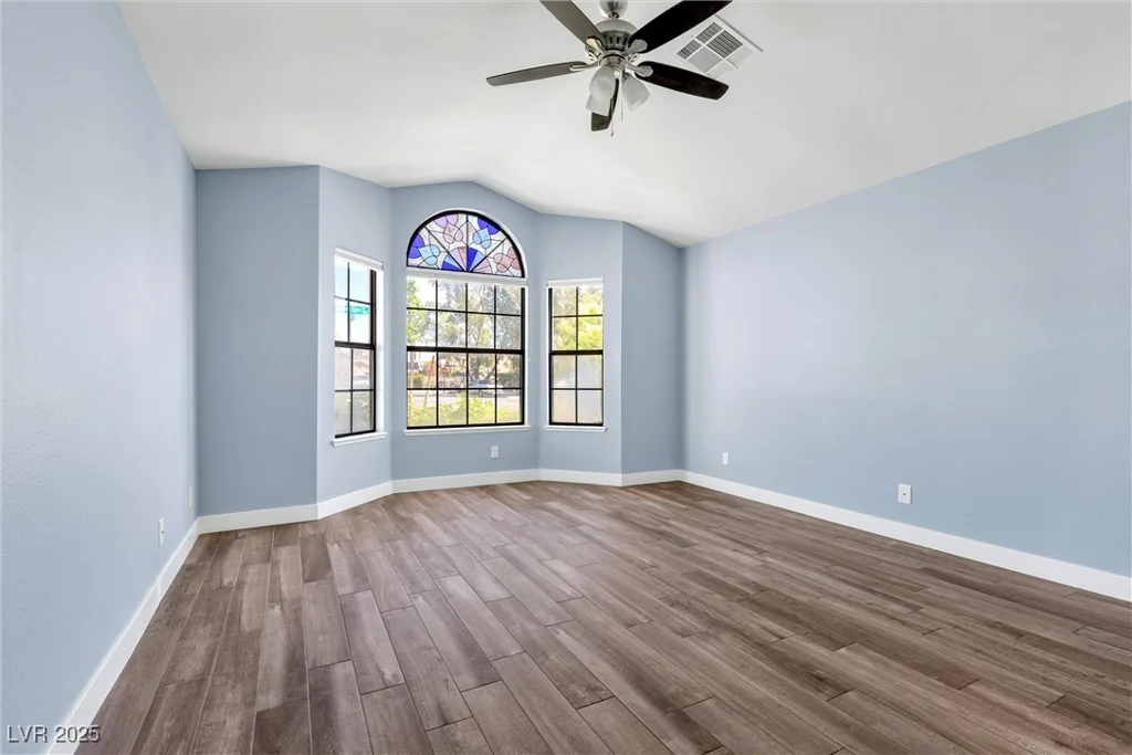 9101 Dolphin Cove, Las Vegas, NV 89117