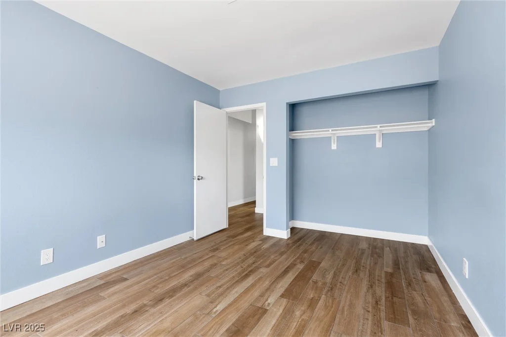 9101 Dolphin Cove, Las Vegas, NV 89117