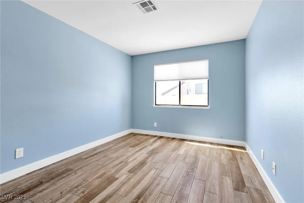 9101 Dolphin Cove, Las Vegas, NV 89117