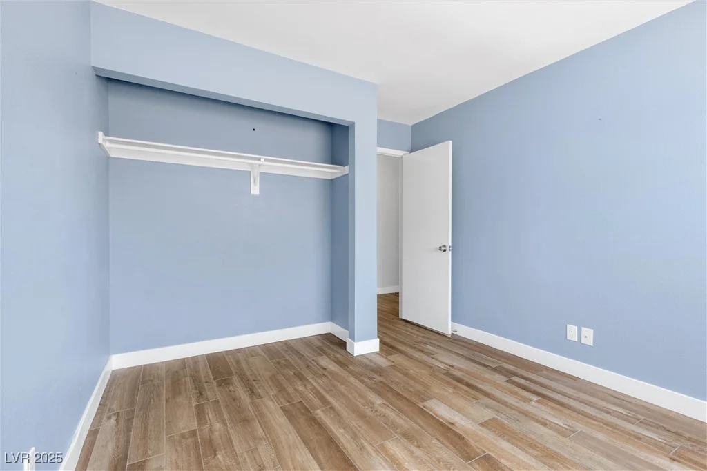 9101 Dolphin Cove, Las Vegas, NV 89117