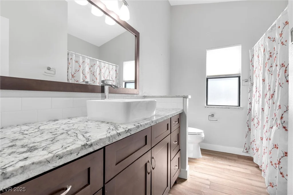 9101 Dolphin Cove, Las Vegas, NV 89117