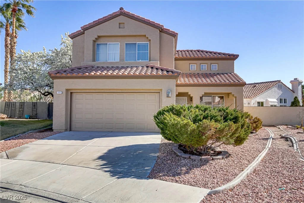 1444 Country Hollow, Las Vegas, NV 89117