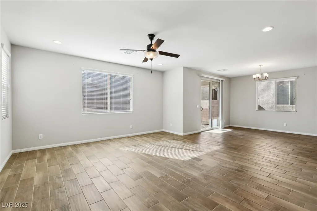 9875 Vista Meadows, Las Vegas, NV 89148