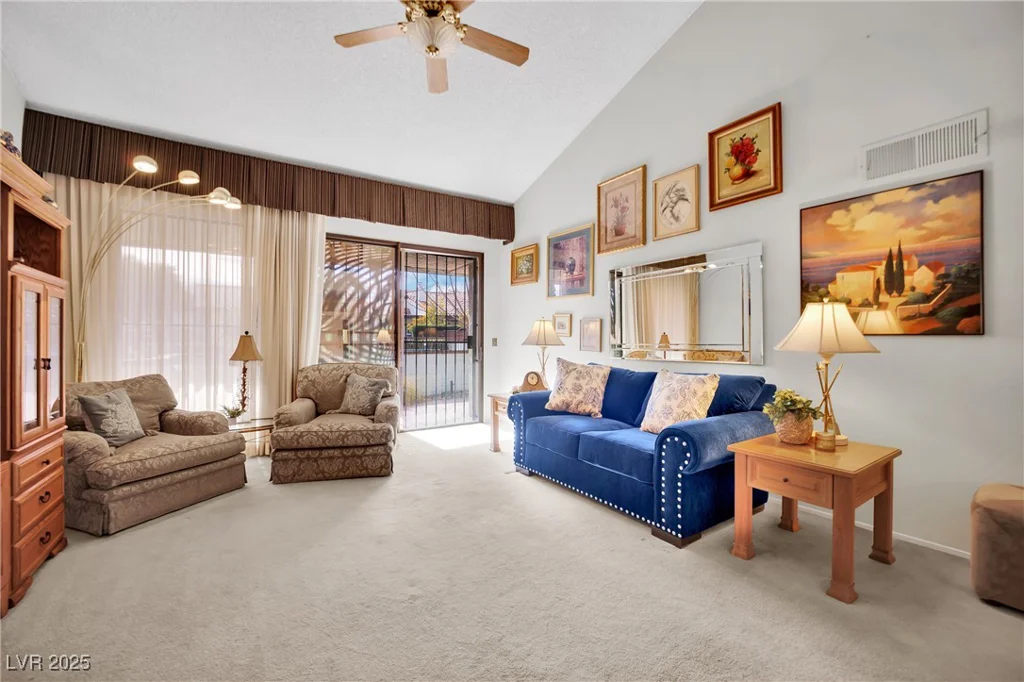 2541 La Cara, Las Vegas, NV 89121