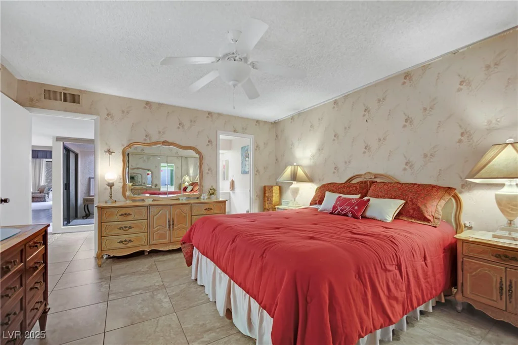 2541 La Cara, Las Vegas, NV 89121