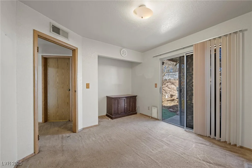 3883 Steinbeck, Las Vegas, NV 89115