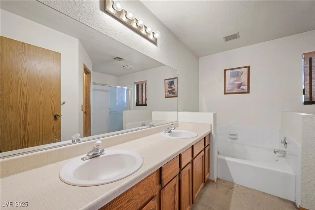 3883 Steinbeck, Las Vegas, NV 89115