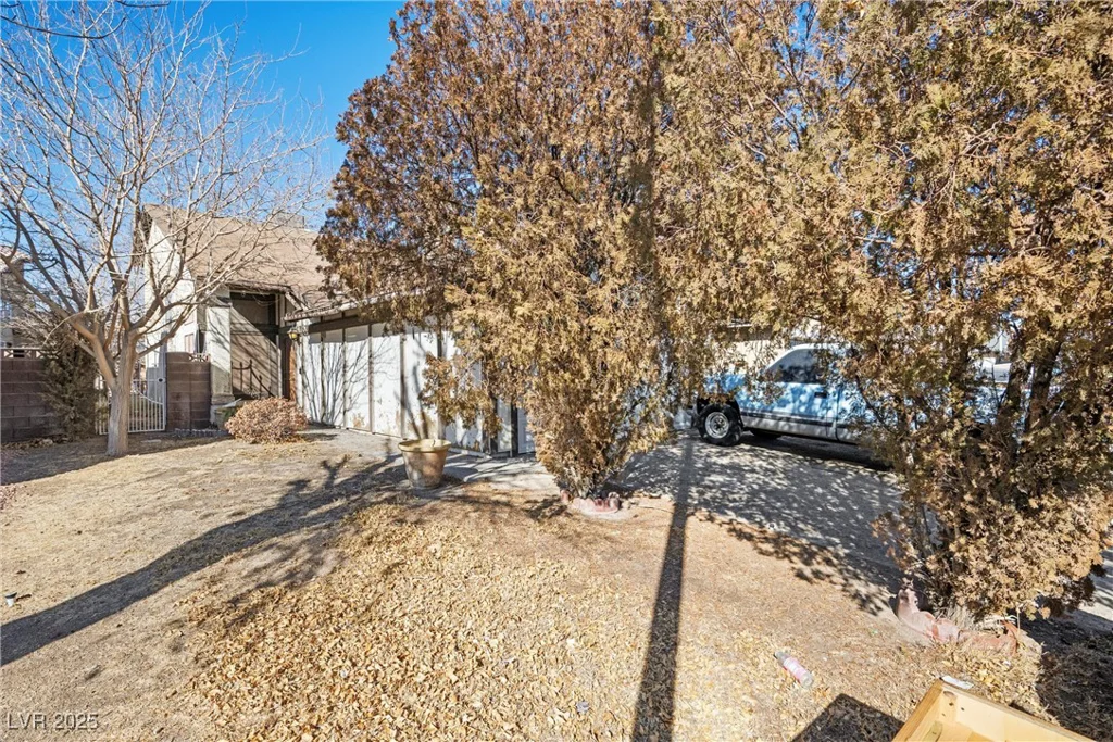 3883 Steinbeck, Las Vegas, NV 89115
