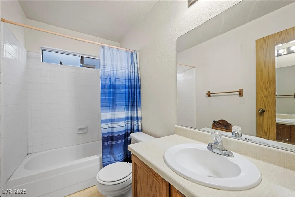 3883 Steinbeck, Las Vegas, NV 89115