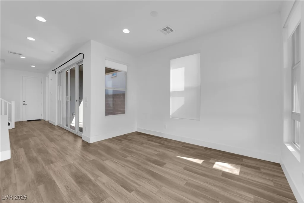 11713 Redwood Mountain, Las Vegas, NV 89138