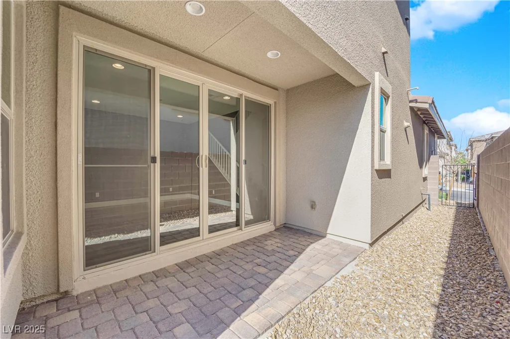 11713 Redwood Mountain, Las Vegas, NV 89138