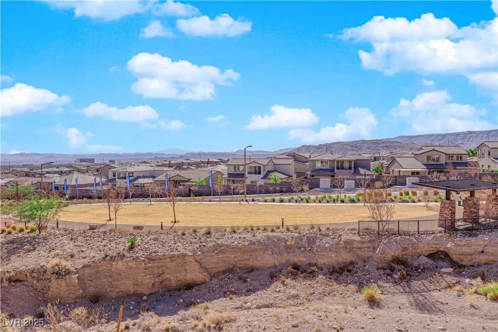 11713 Redwood Mountain, Las Vegas, NV 89138