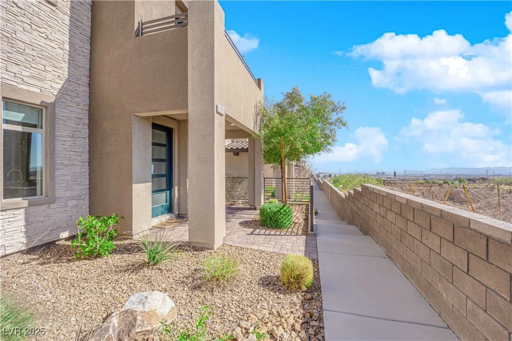 11713 Redwood Mountain, Las Vegas, NV 89138