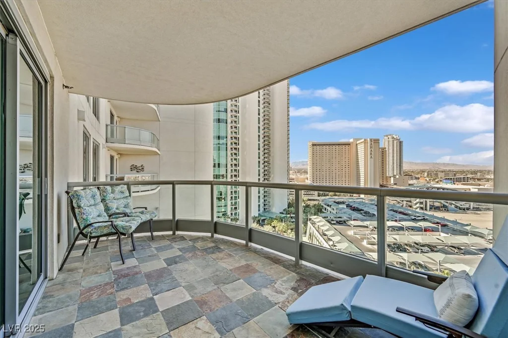 322 Karen, Las Vegas, NV 89109