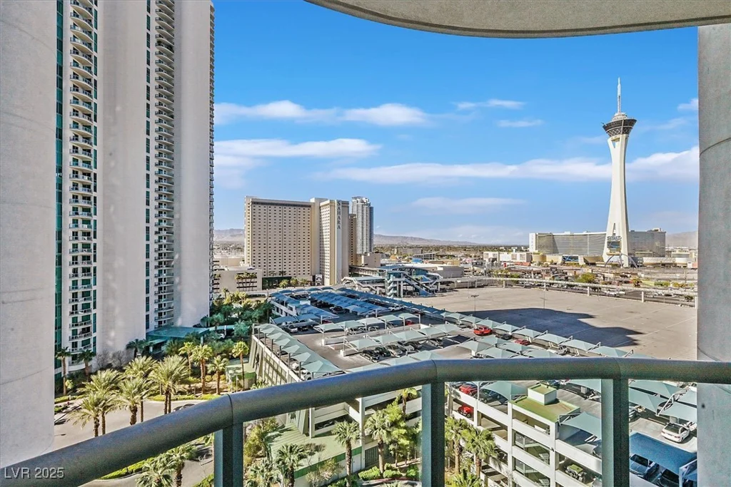 322 Karen, Las Vegas, NV 89109