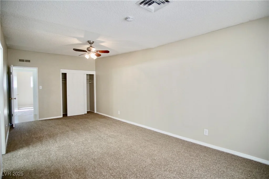 5732 Heron, Las Vegas, NV 89107