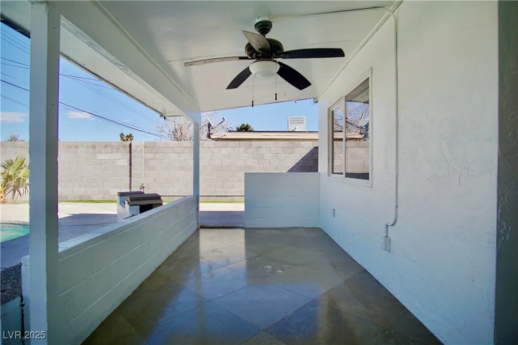 5732 Heron, Las Vegas, NV 89107
