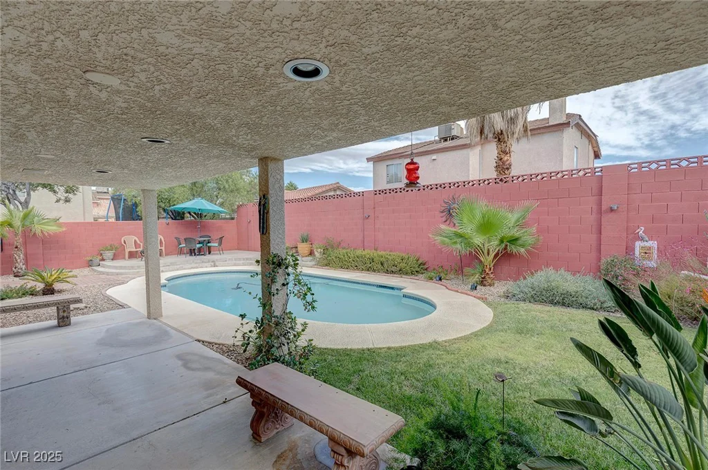 7200 Big Rock, Las Vegas, NV 89129