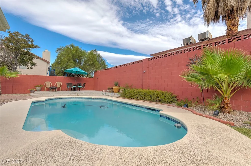 7200 Big Rock, Las Vegas, NV 89129