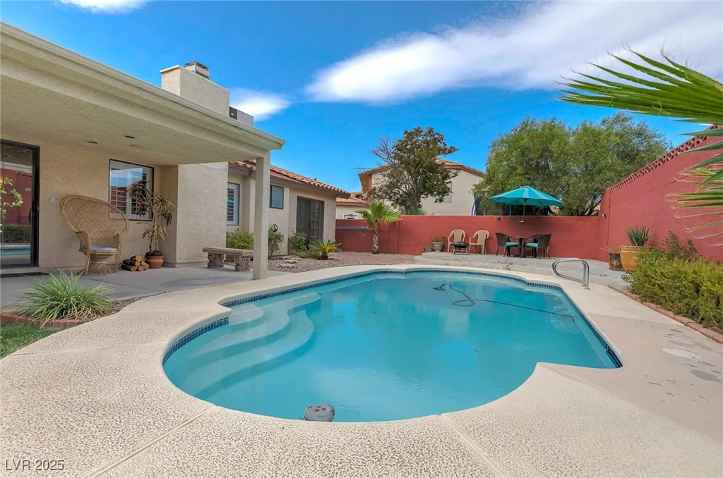 7200 Big Rock, Las Vegas, NV 89129