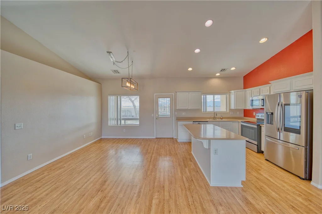 3714 Mount Charleston, Pahrump, NV 89048