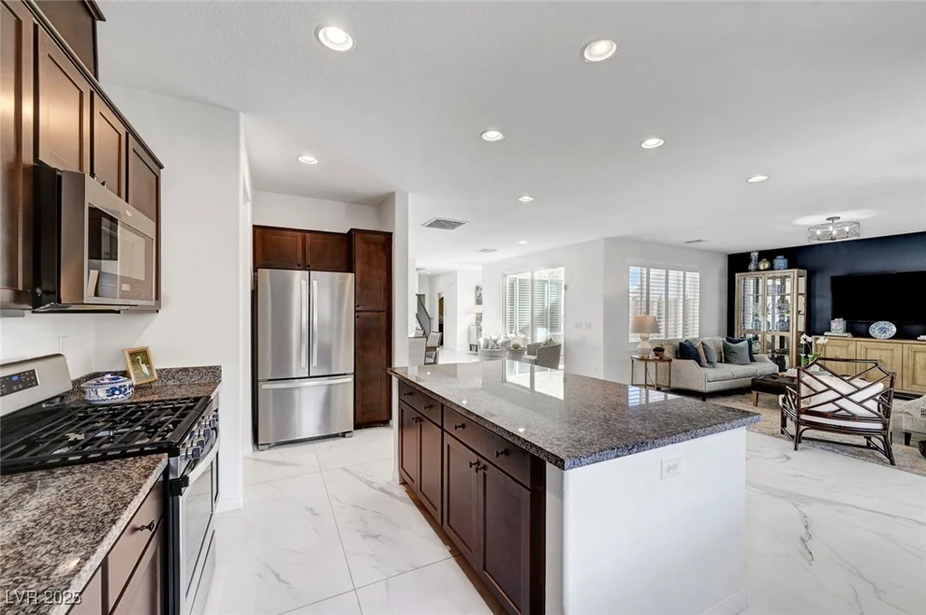 4499 Amazing View, Las Vegas, NV 89129