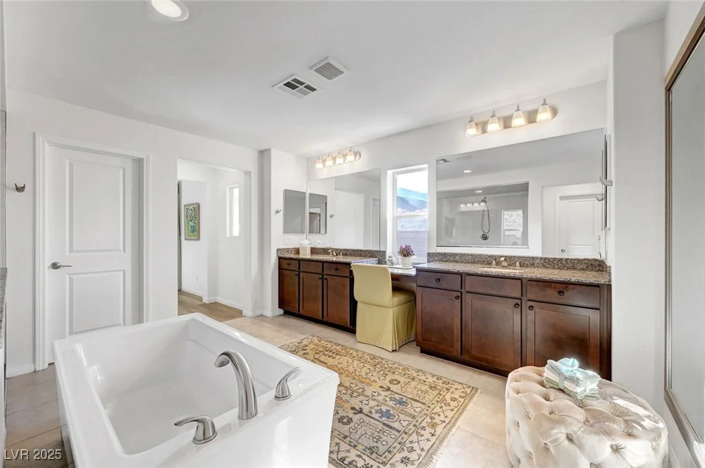 4499 Amazing View, Las Vegas, NV 89129