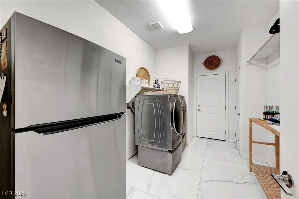 4499 Amazing View, Las Vegas, NV 89129