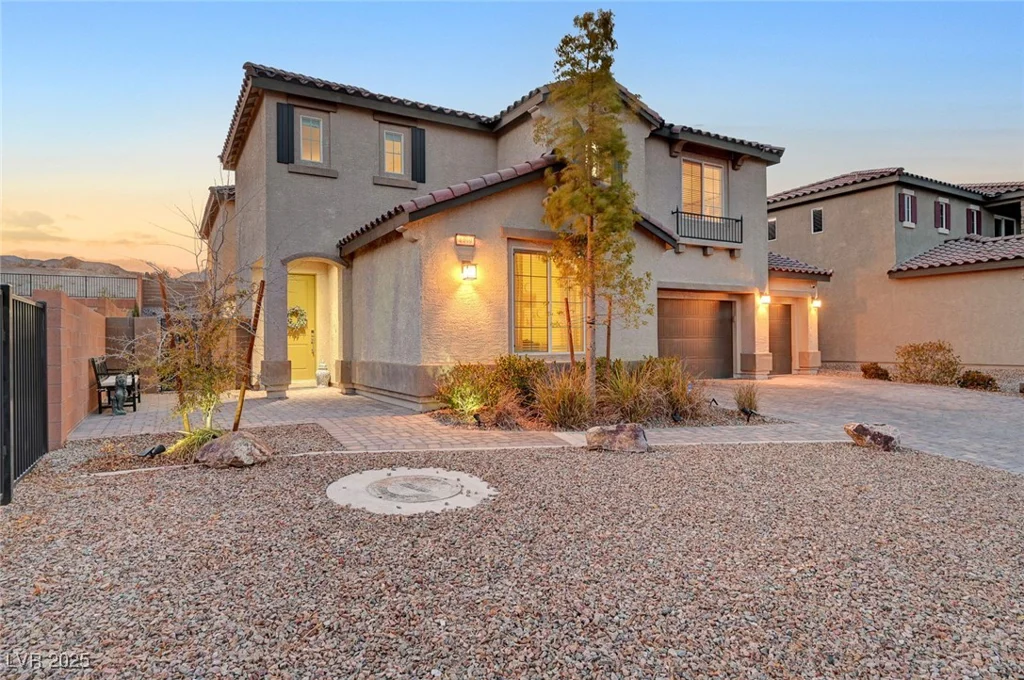 4499 Amazing View, Las Vegas, NV 89129
