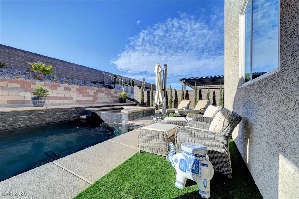 4499 Amazing View, Las Vegas, NV 89129