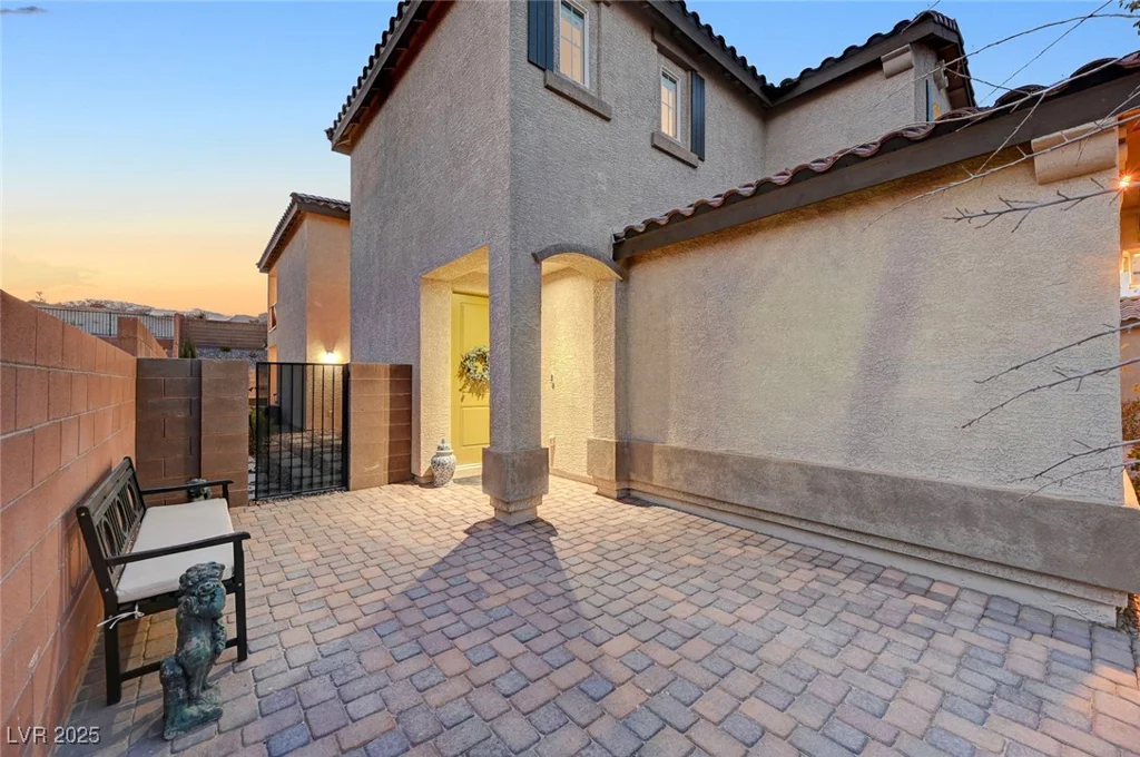 4499 Amazing View, Las Vegas, NV 89129