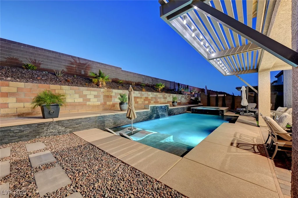 4499 Amazing View, Las Vegas, NV 89129