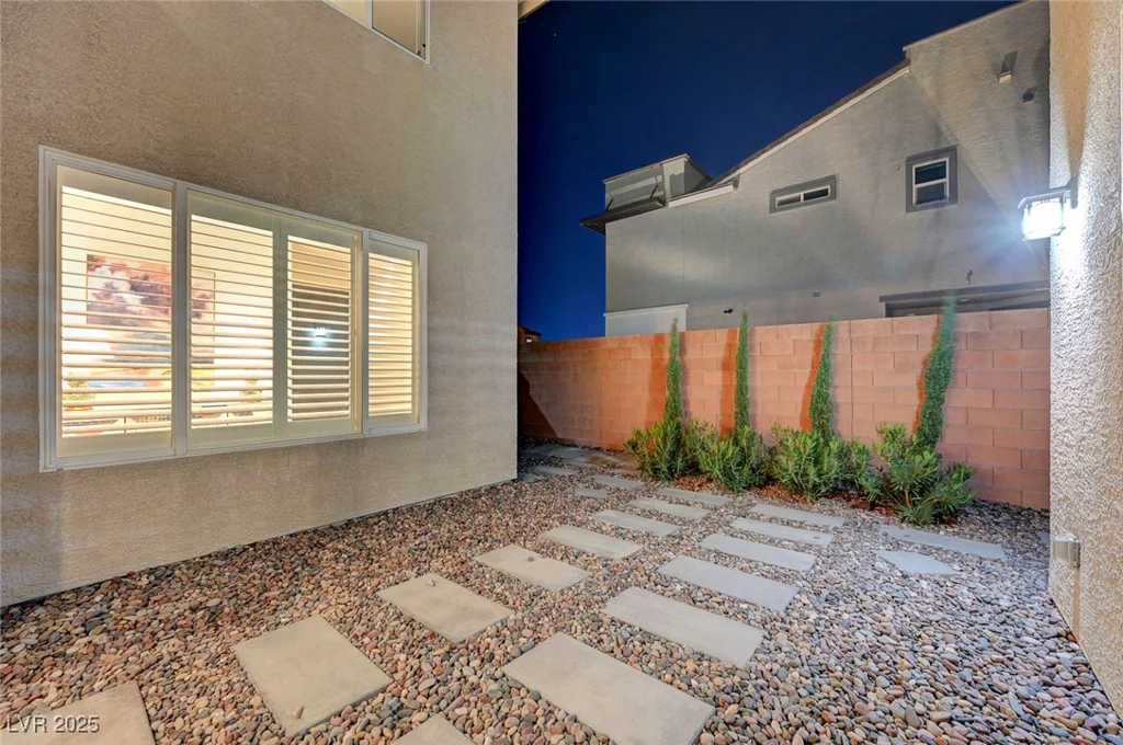 4499 Amazing View, Las Vegas, NV 89129