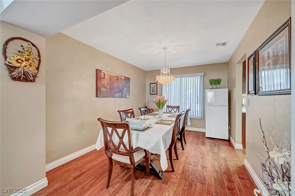 8908 Rocky Shore, Las Vegas, NV 89117
