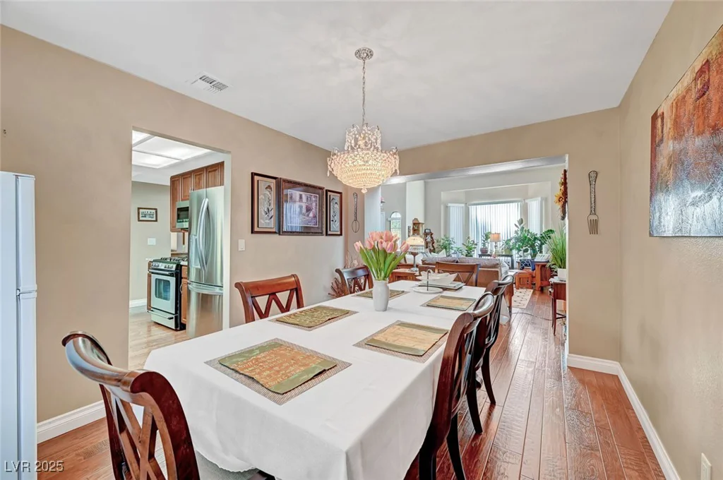 8908 Rocky Shore, Las Vegas, NV 89117
