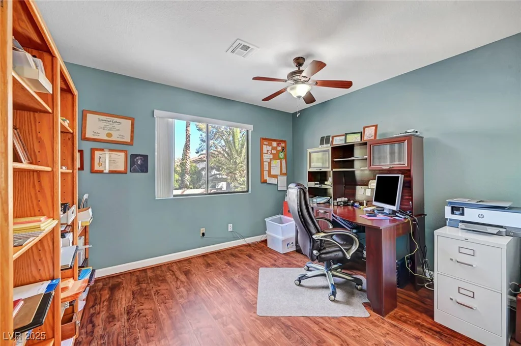 8908 Rocky Shore, Las Vegas, NV 89117